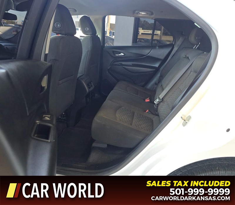 Chevrolet Equinox Vehicle Full-screen Gallery Image 10