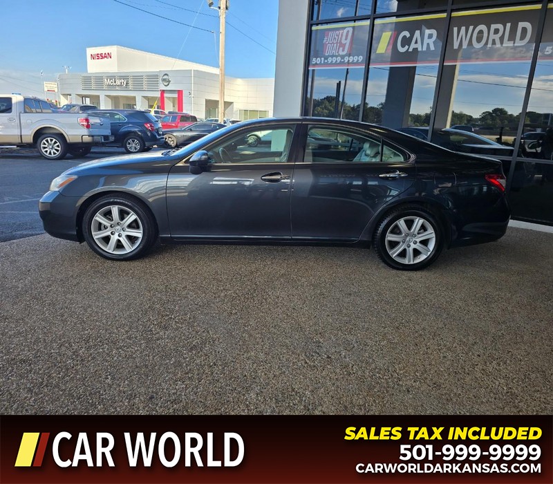 Lexus ES 350 Vehicle Full-screen Gallery Image 4