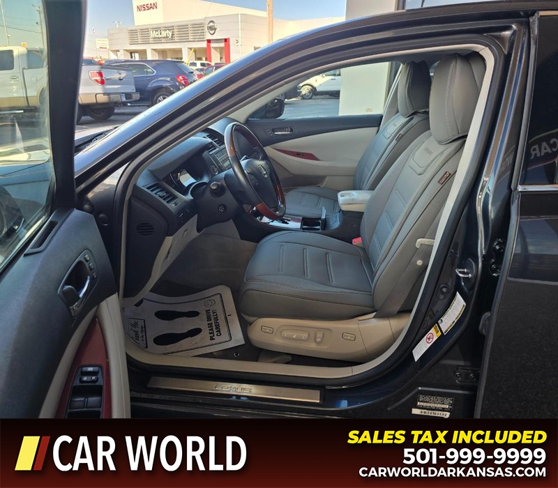 Lexus ES 350 Vehicle Full-screen Gallery Image 8