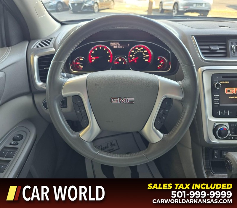 GMC Acadia Vehicle Full-screen Gallery Image 18