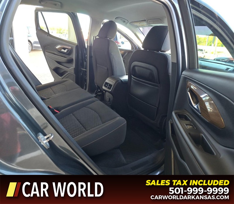 GMC Terrain Vehicle Full-screen Gallery Image 12