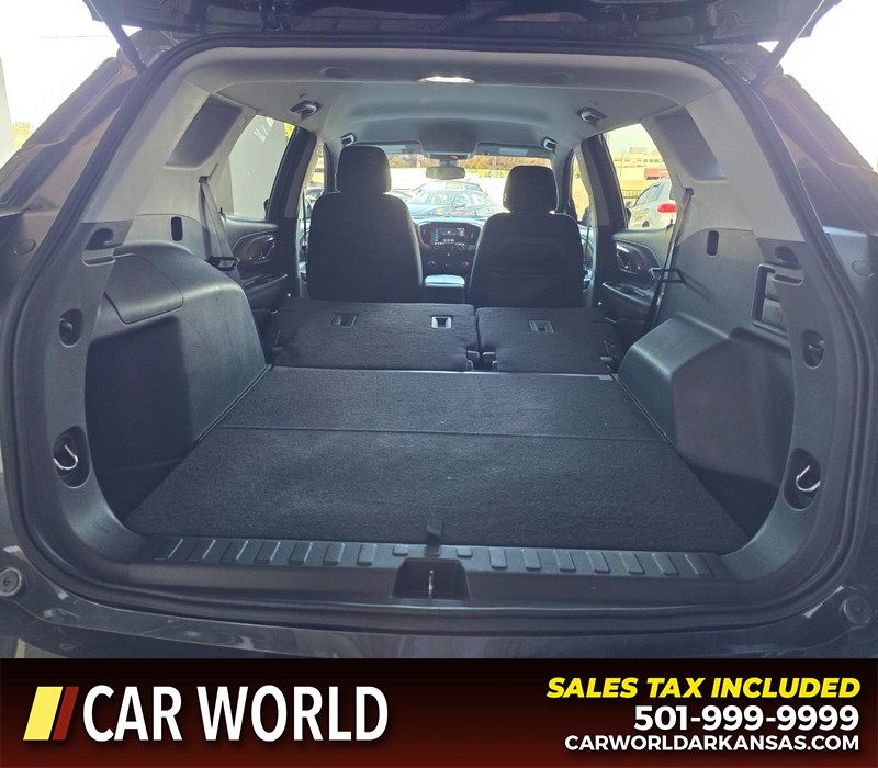 GMC Terrain Vehicle Full-screen Gallery Image 14