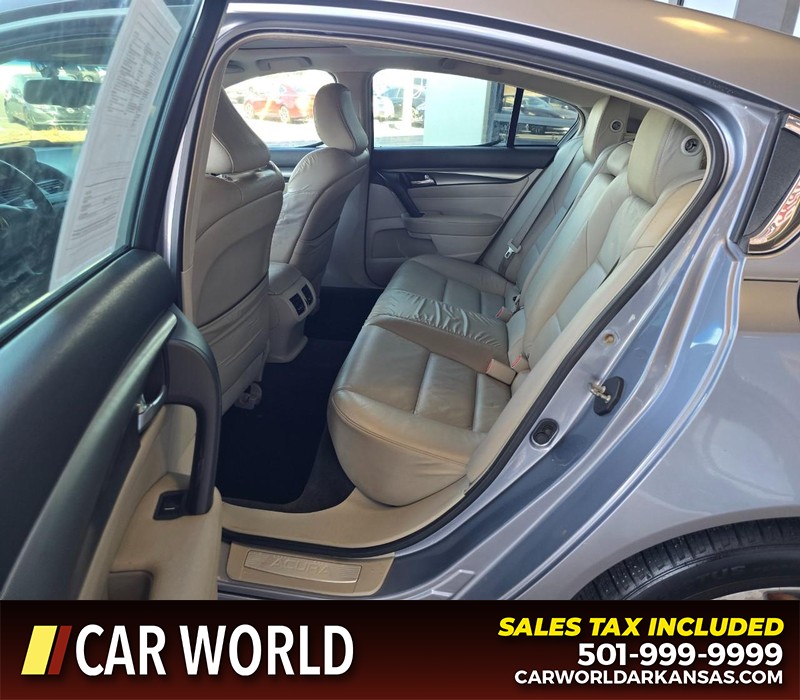 Acura TL Vehicle Full-screen Gallery Image 10
