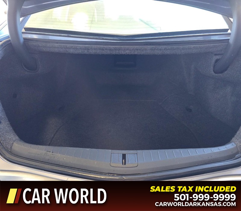 Acura TL Vehicle Full-screen Gallery Image 13