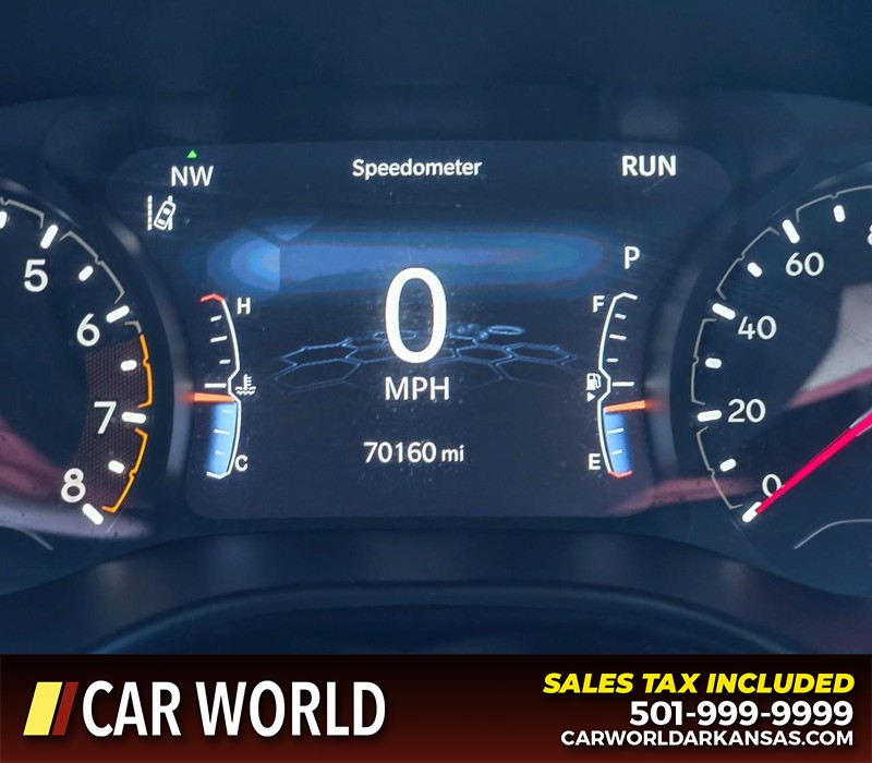 Jeep Compass Vehicle Full-screen Gallery Image 16