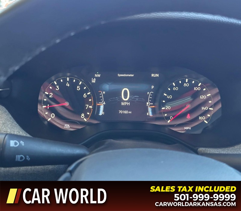 Jeep Compass Vehicle Full-screen Gallery Image 17