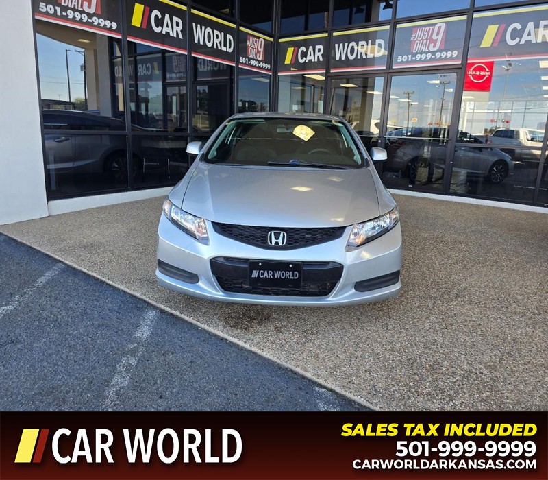 Honda Civic Coupe Vehicle Full-screen Gallery Image 2