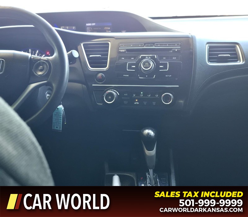 Honda Civic Coupe Vehicle Full-screen Gallery Image 16
