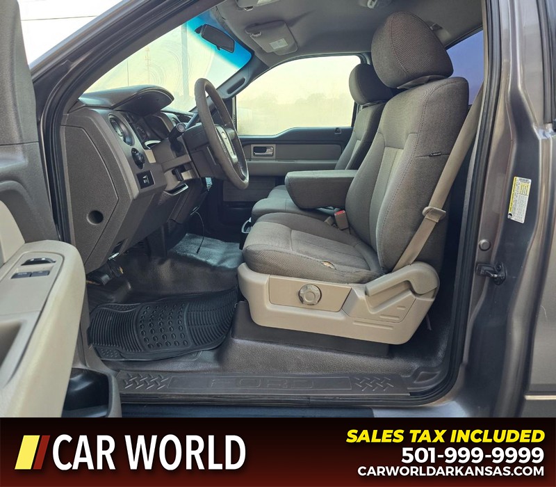 Ford F-150 Vehicle Full-screen Gallery Image 9