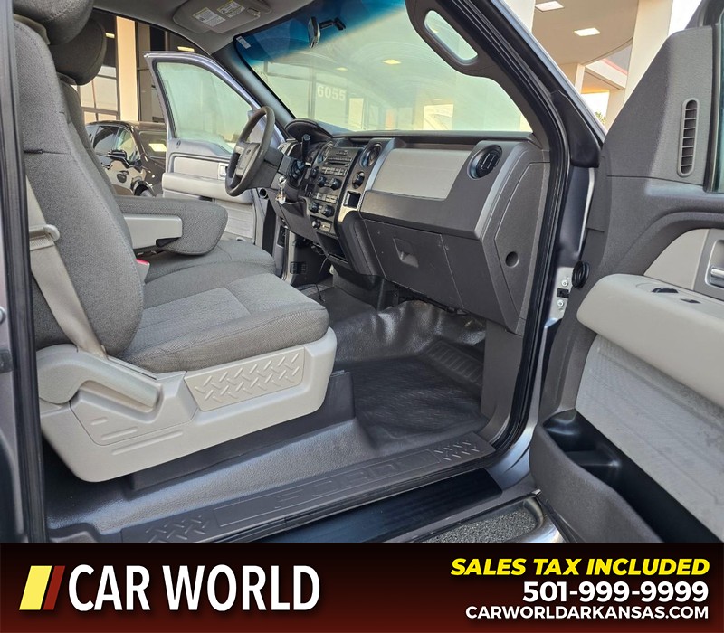 Ford F-150 Vehicle Full-screen Gallery Image 10