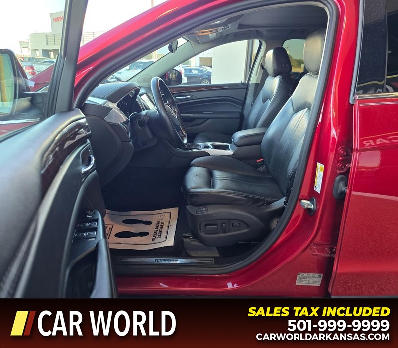 Cadillac SRX Vehicle Full-screen Gallery Image 8