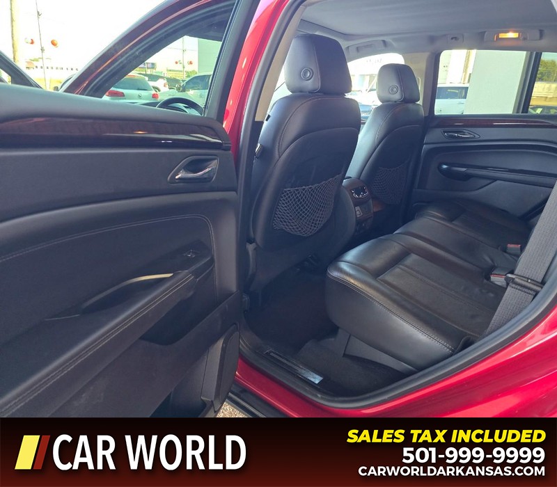 Cadillac SRX Vehicle Full-screen Gallery Image 9