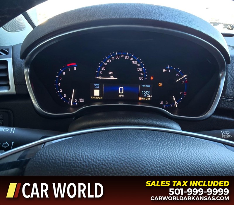 Cadillac SRX Vehicle Full-screen Gallery Image 17