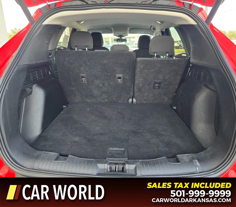 Ford Escape Vehicle Full-screen Gallery Image 13
