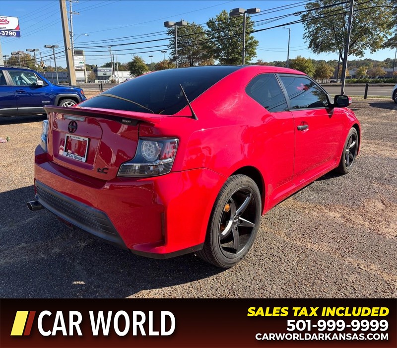 Scion tC Vehicle Full-screen Gallery Image 3