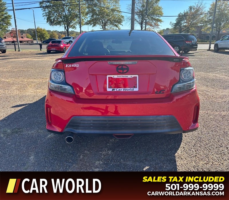 Scion tC Vehicle Full-screen Gallery Image 4