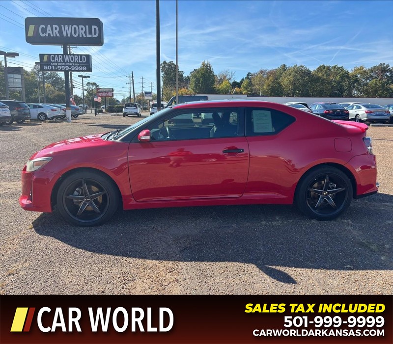 Scion tC Vehicle Full-screen Gallery Image 8