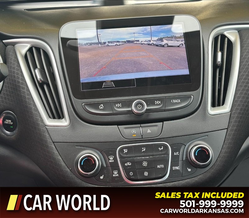 Chevrolet Malibu Vehicle Full-screen Gallery Image 16