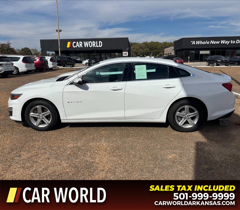 Chevrolet Malibu Vehicle Full-screen Gallery Image 6