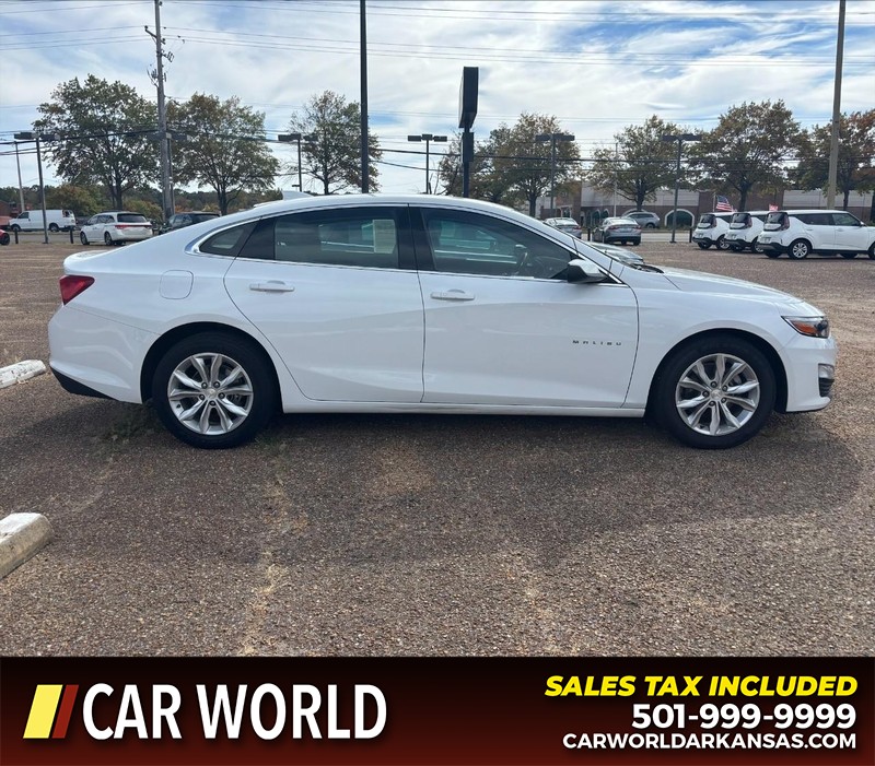 Chevrolet Malibu Vehicle Full-screen Gallery Image 2