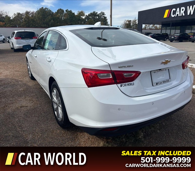 Chevrolet Malibu Vehicle Full-screen Gallery Image 6