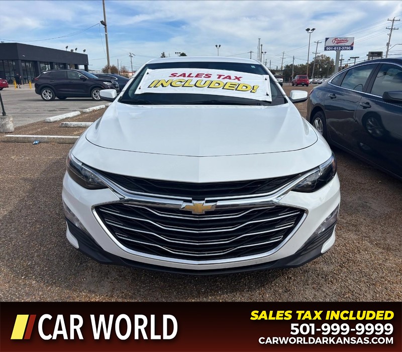 Chevrolet Malibu Vehicle Full-screen Gallery Image 9