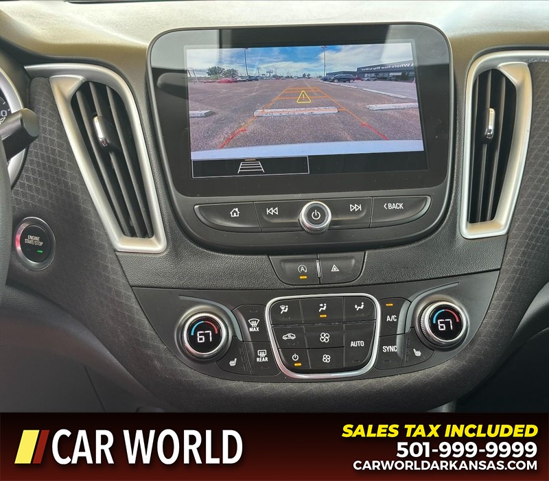 Chevrolet Malibu Vehicle Full-screen Gallery Image 15