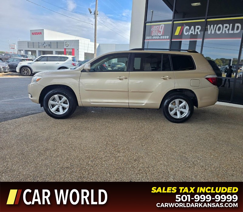 Toyota Highlander Vehicle Full-screen Gallery Image 4