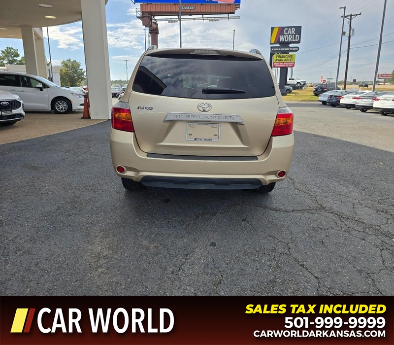 Toyota Highlander Vehicle Full-screen Gallery Image 5