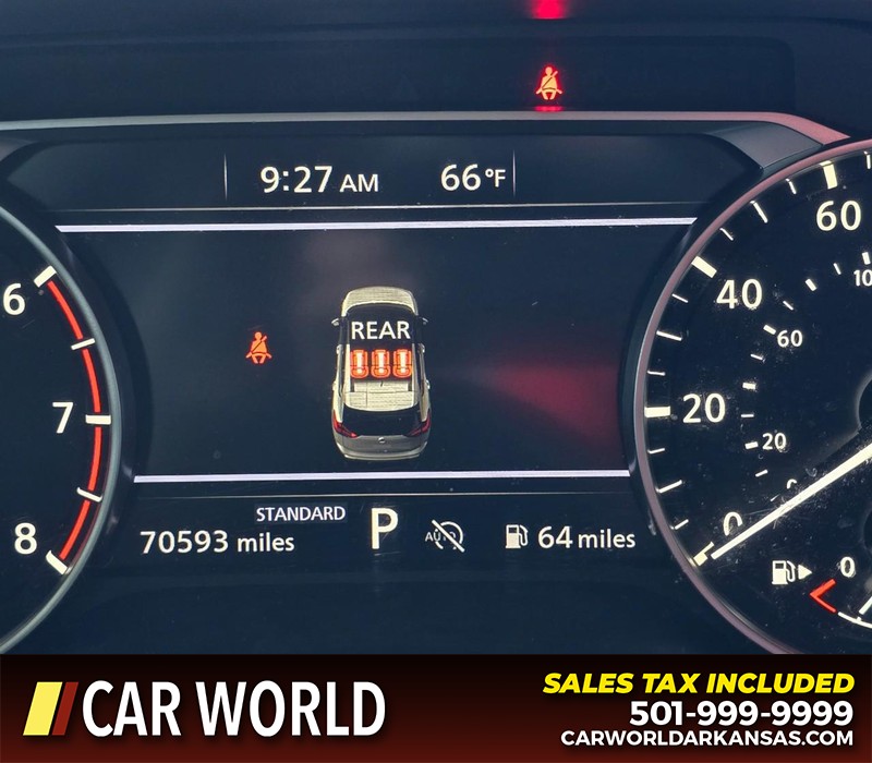 Nissan Rogue Vehicle Full-screen Gallery Image 16