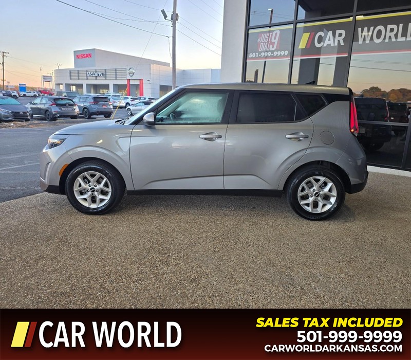 Kia Soul Vehicle Full-screen Gallery Image 4