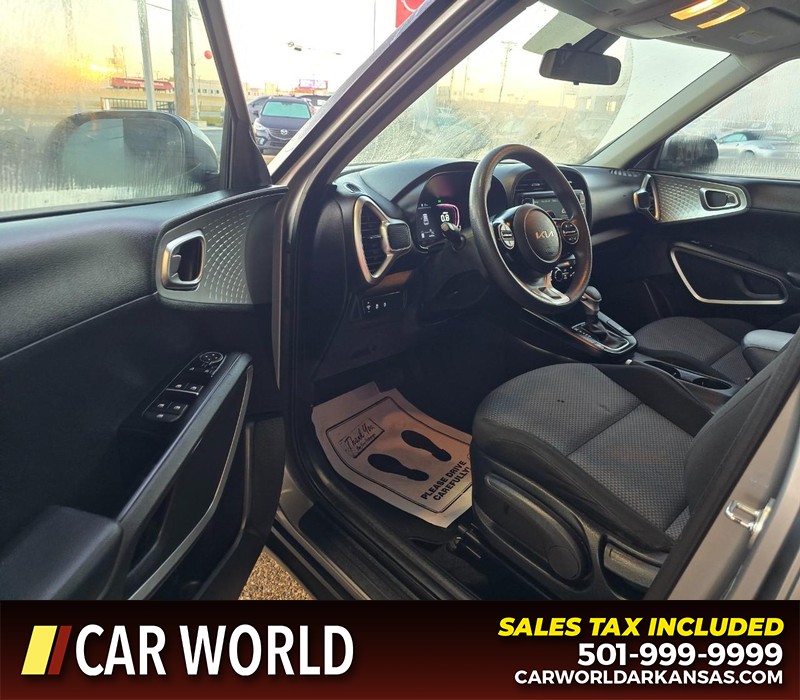Kia Soul Vehicle Full-screen Gallery Image 7