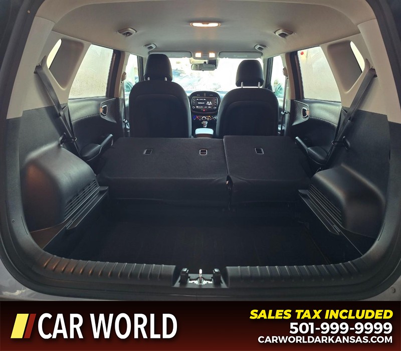 Kia Soul Vehicle Full-screen Gallery Image 14