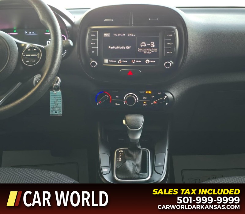 Kia Soul Vehicle Full-screen Gallery Image 18