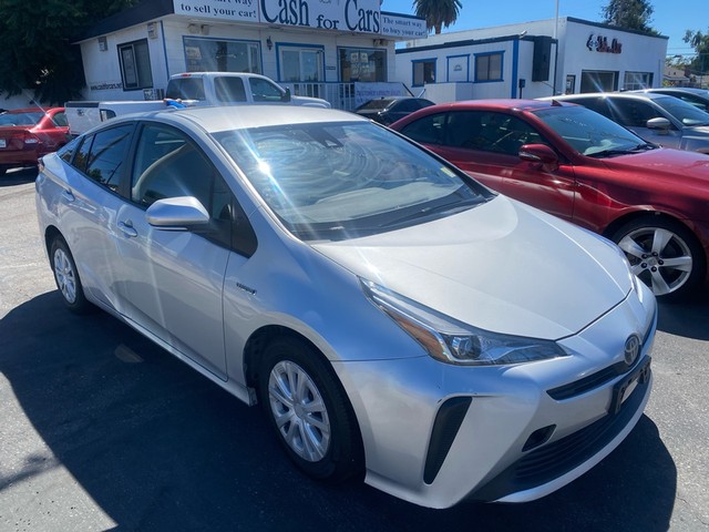 more details - toyota prius