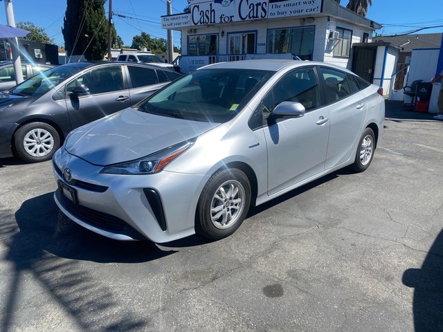 more details - toyota prius