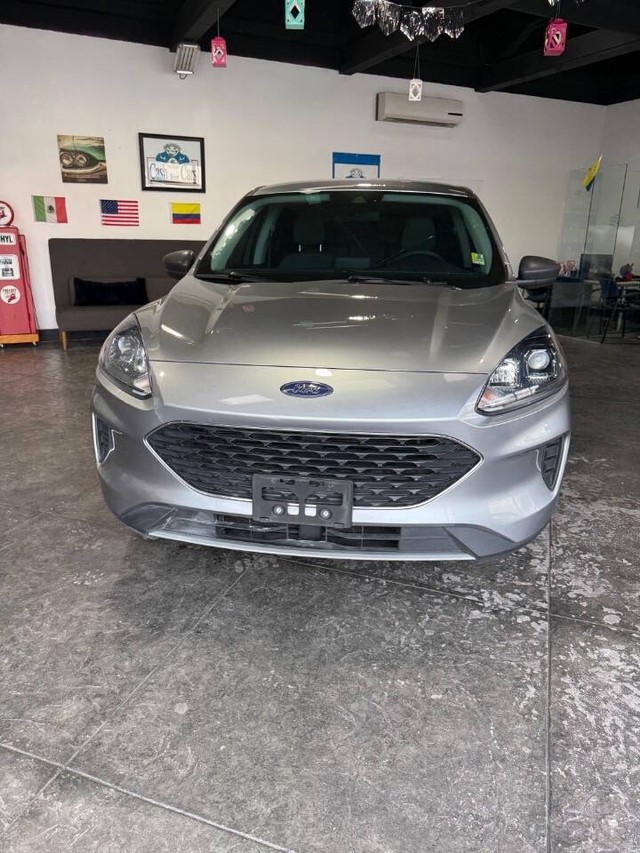 more details - ford escape