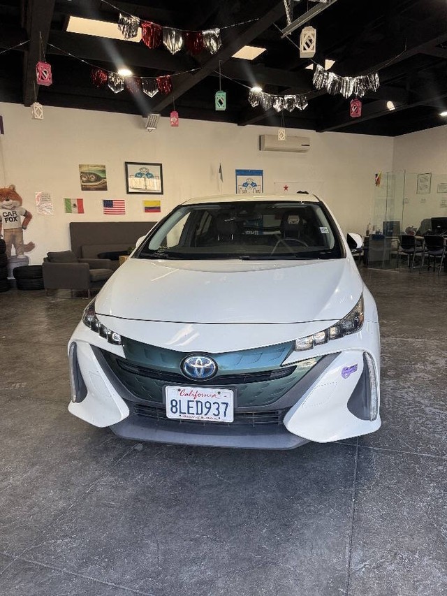 more details - toyota prius prime