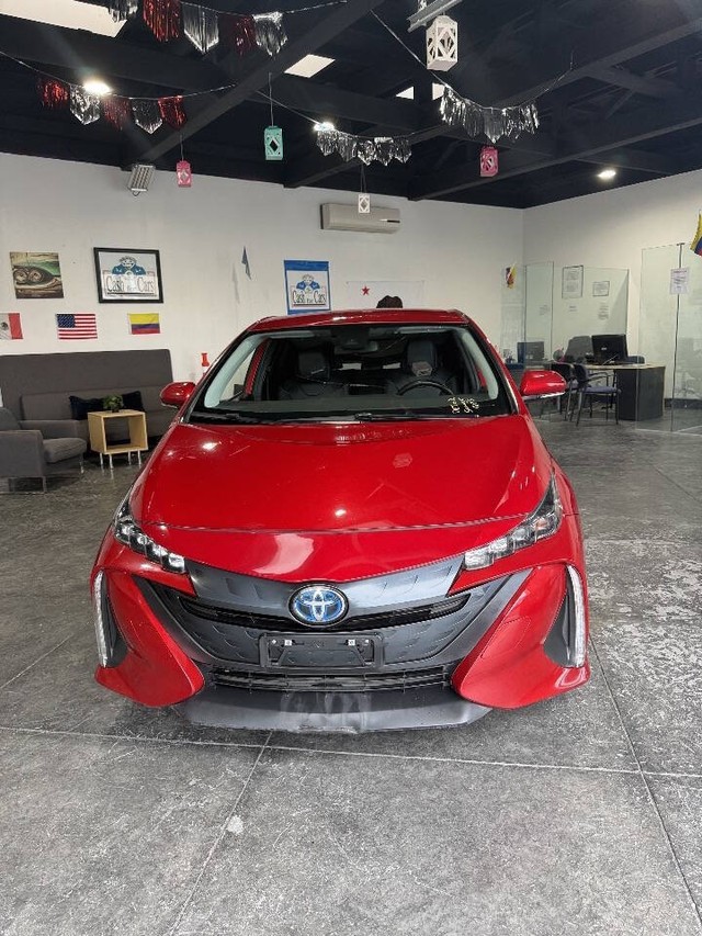 more details - toyota prius prime