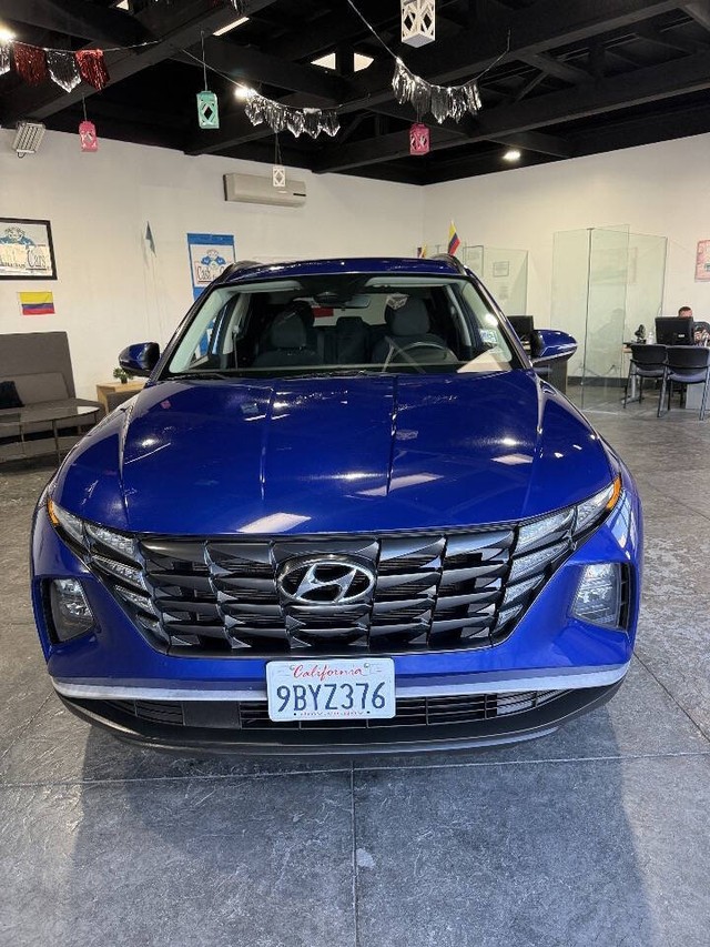 Hyundai Tucson Vehicle Full-screen Gallery Image 08