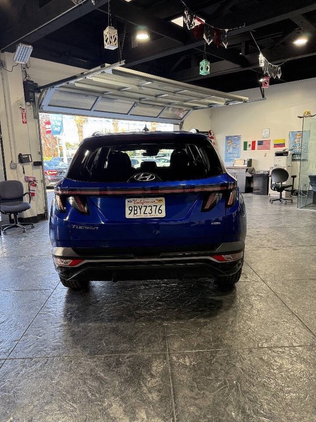 Hyundai Tucson Vehicle Full-screen Gallery Image 22