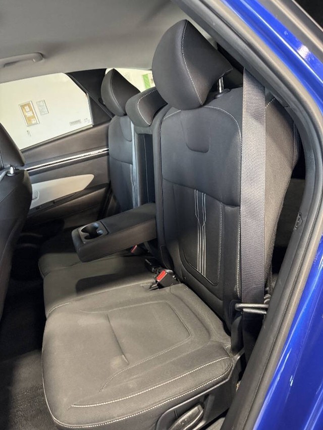 Hyundai Tucson Vehicle Full-screen Gallery Image 44