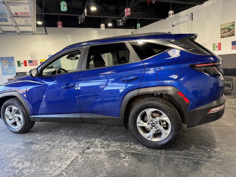 Hyundai Tucson Vehicle Full-screen Gallery Image 19