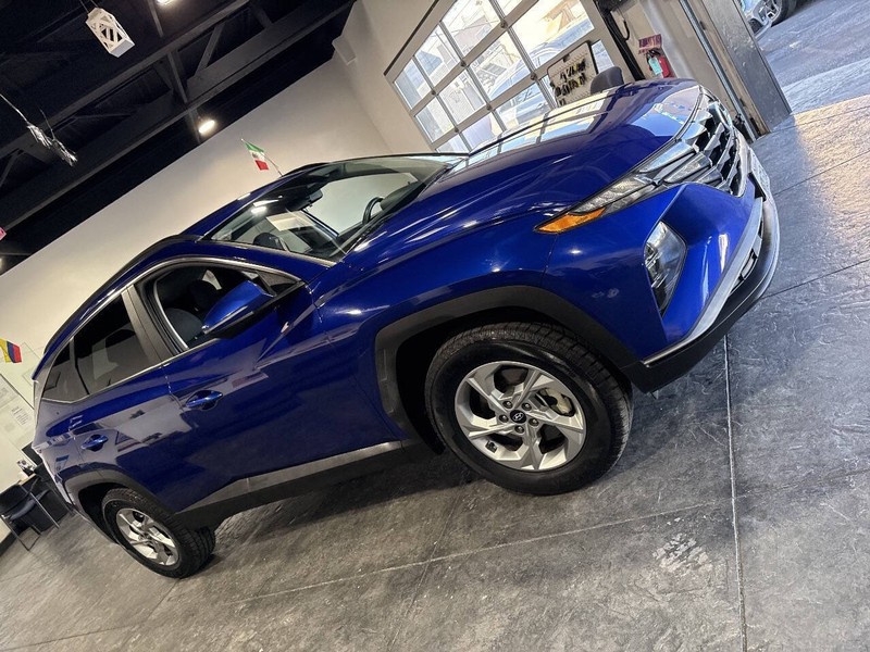 Hyundai Tucson Vehicle Full-screen Gallery Image 34