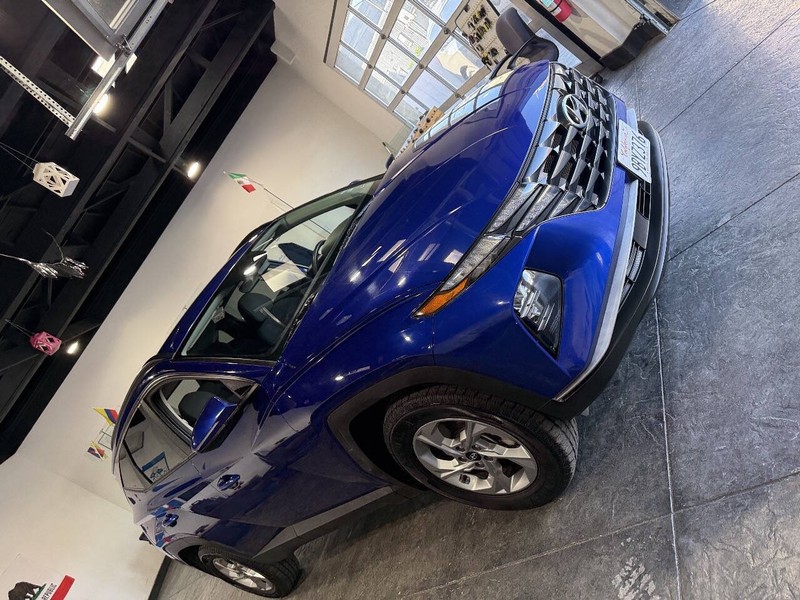 Hyundai Tucson Vehicle Full-screen Gallery Image 38