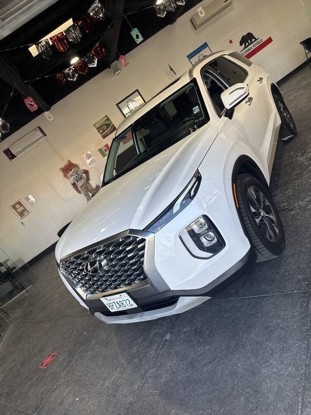 Hyundai Palisade Vehicle Full-screen Gallery Image 18