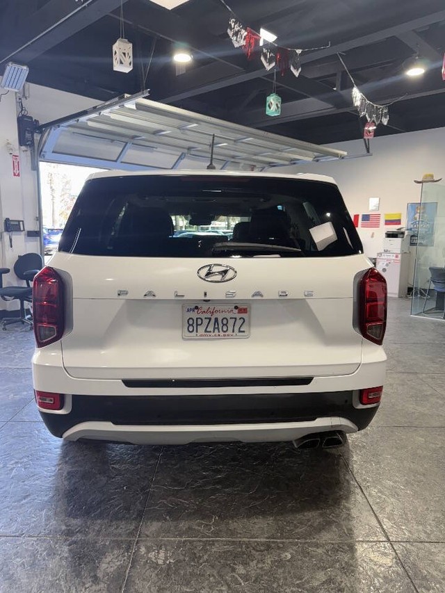 Hyundai Palisade Vehicle Full-screen Gallery Image 23