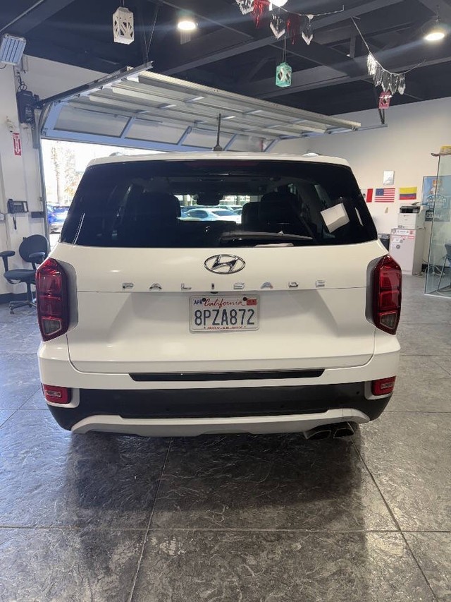 Hyundai Palisade Vehicle Full-screen Gallery Image 28