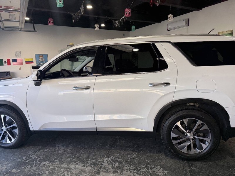 Hyundai Palisade Vehicle Full-screen Gallery Image 10