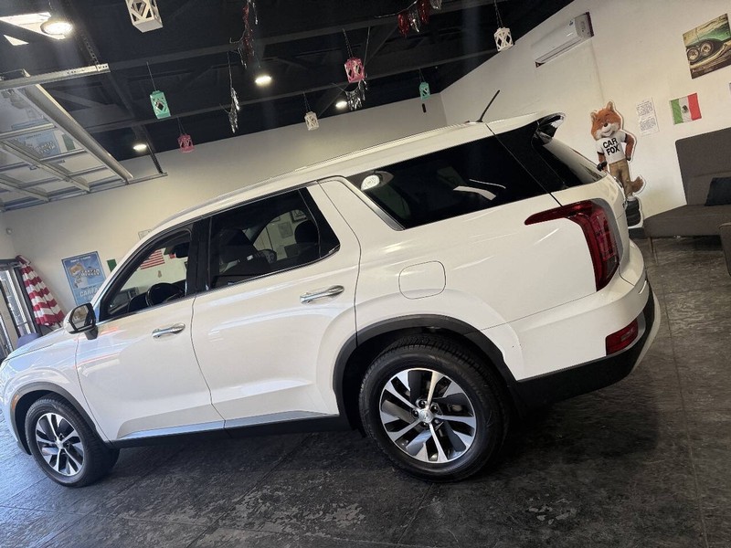 Hyundai Palisade Vehicle Full-screen Gallery Image 25